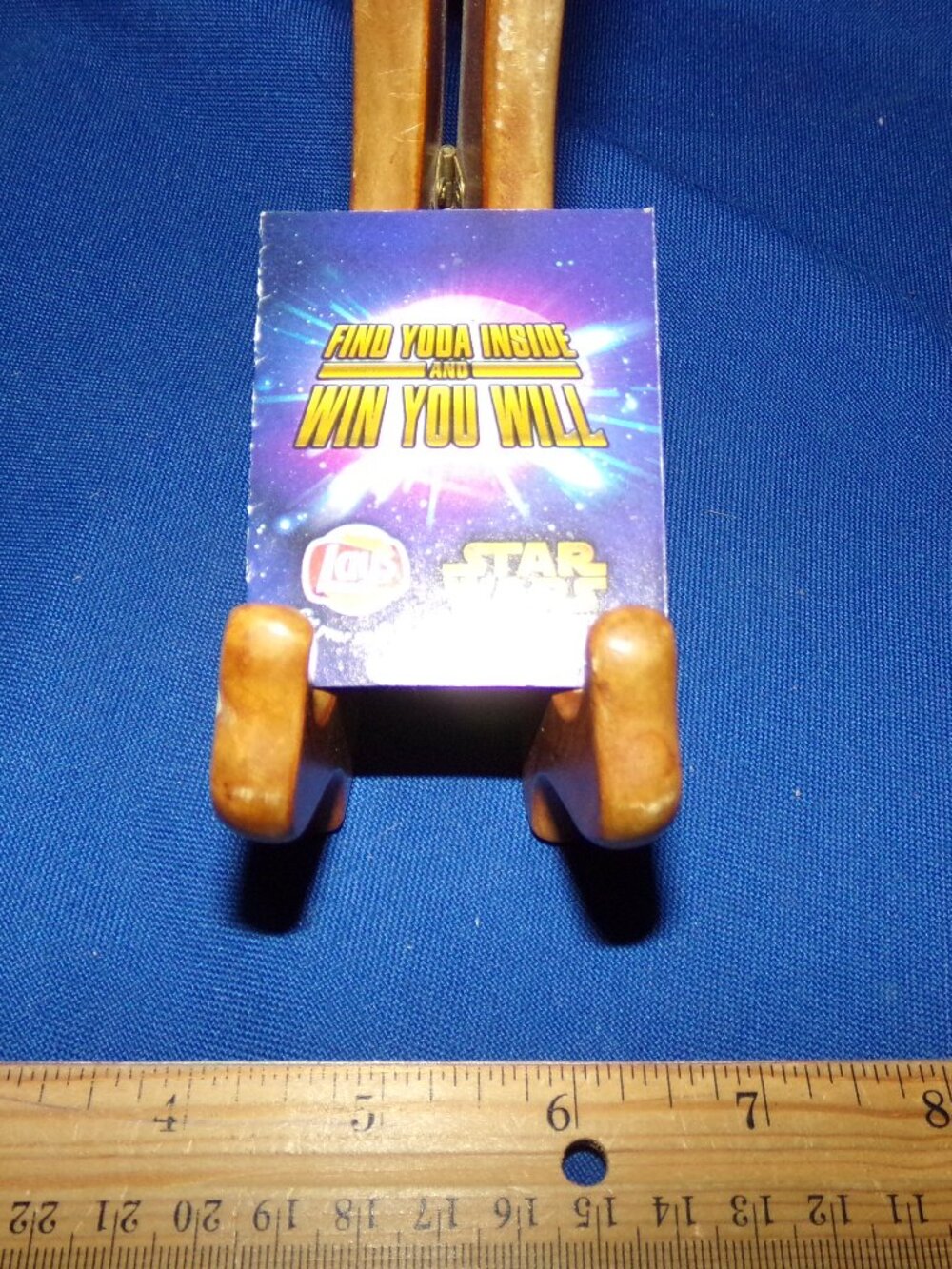 VINTAGE STAR WARS MOVIE ADVERTISING LEAF by  LAYS POTATO CHIPS - 2005